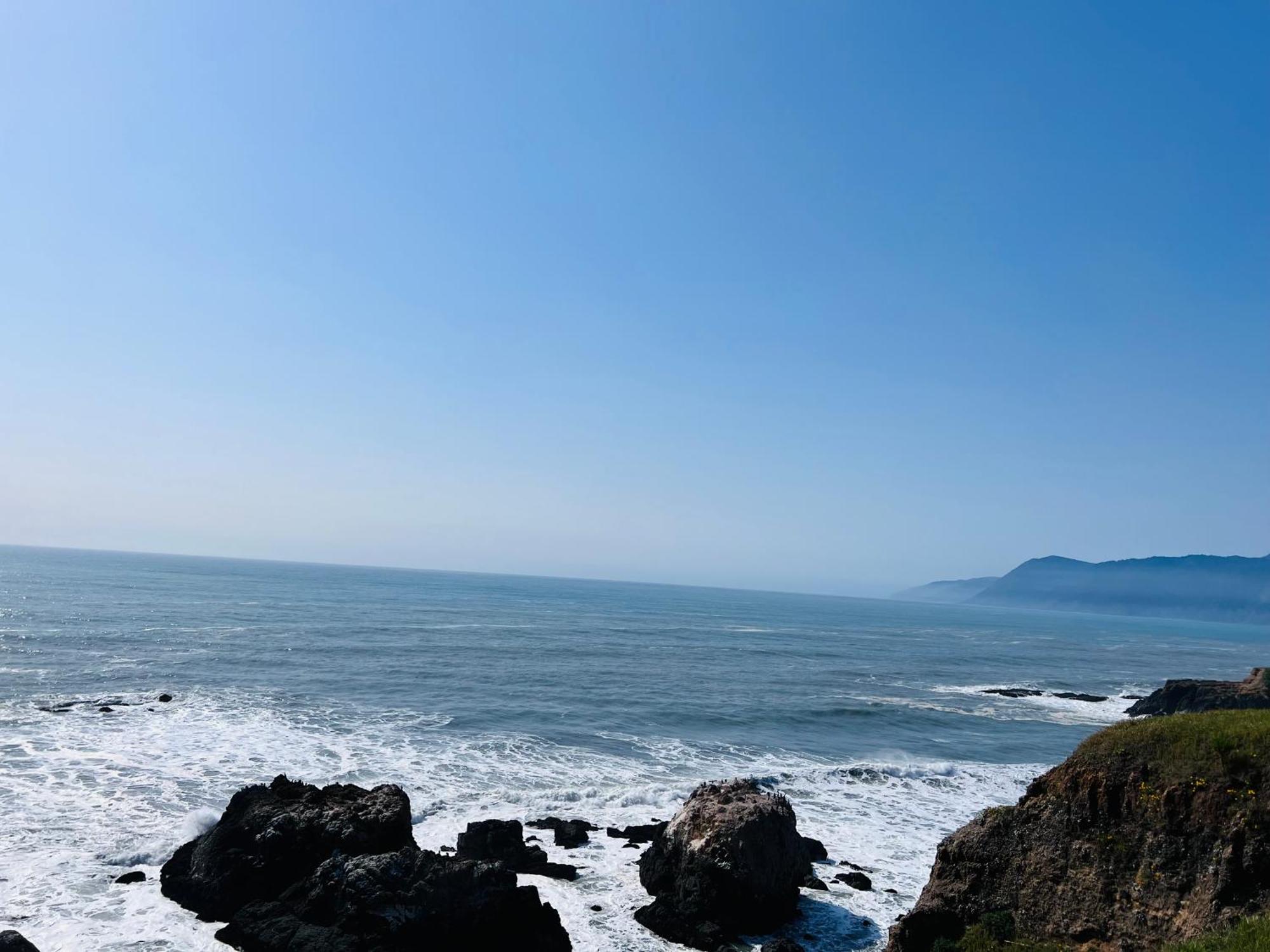 Inn Of The Lost Coast Shelter Cove Exterior photo